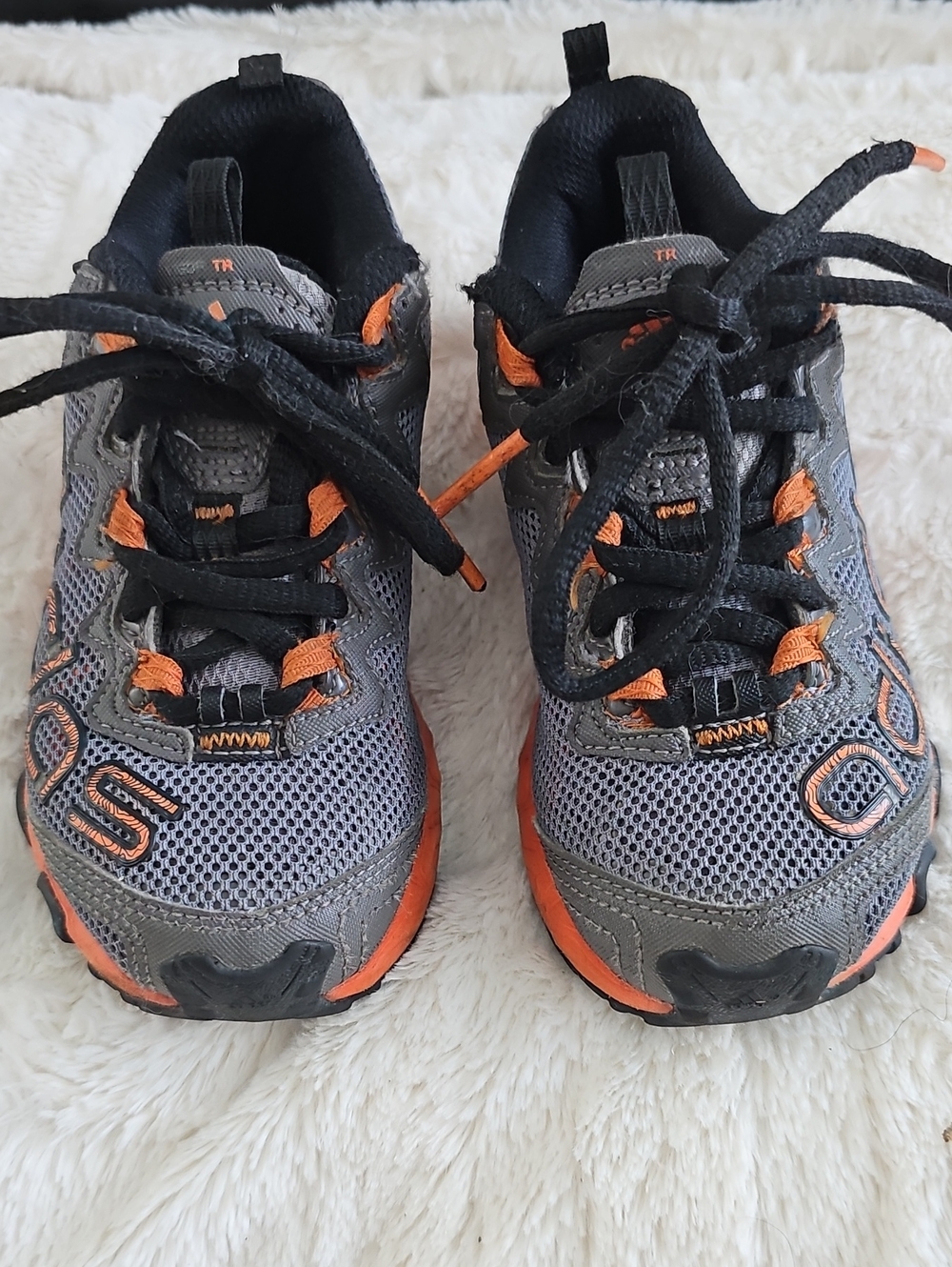 Adidas Kids Gray & Orange Mesh Trail Athletic Sneakers Sz 10.5 Boys